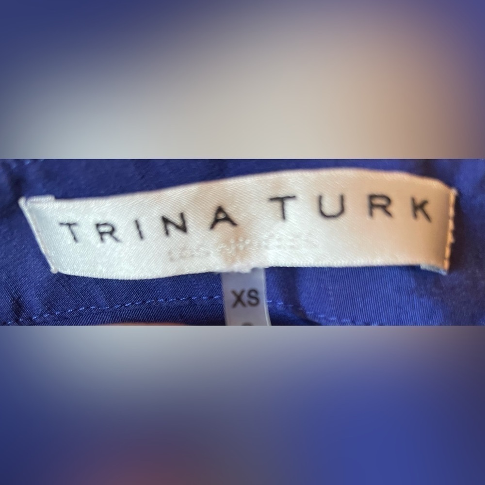 Trina Turk silk cotton v neck ruffled sleeveless blouse - Picture 5 of 5